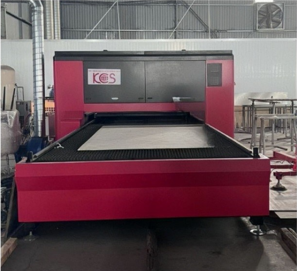 Mát Cắt CNC